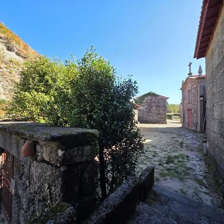 Casa Dos Bernardos Lejlighed Terras de Bouro