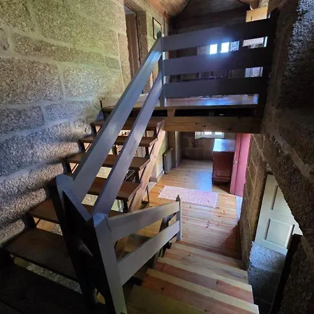 Casa Dos Bernardos דירה