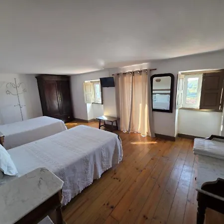 Casa Dos Bernardos * טראס דה בורו