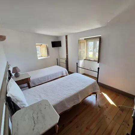 Casa Dos Bernardos דירה *