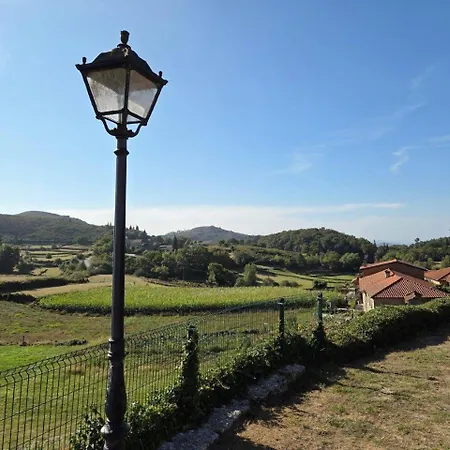 Casa Dos Bernardos דירה