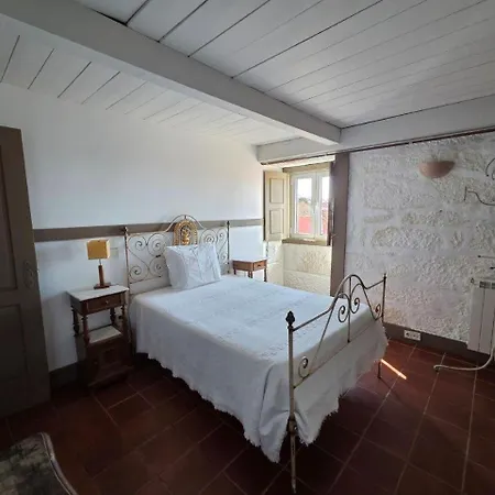 Casa Dos Bernardos * טראס דה בורו