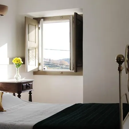 Casa Dos Bernardos דירה